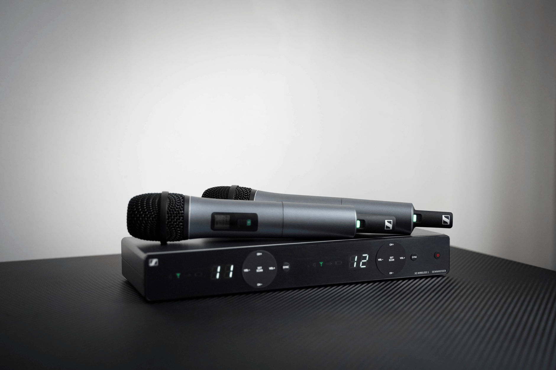 Sennheiser XS Wireless 1 Dual Set with two microphones on a receiver.