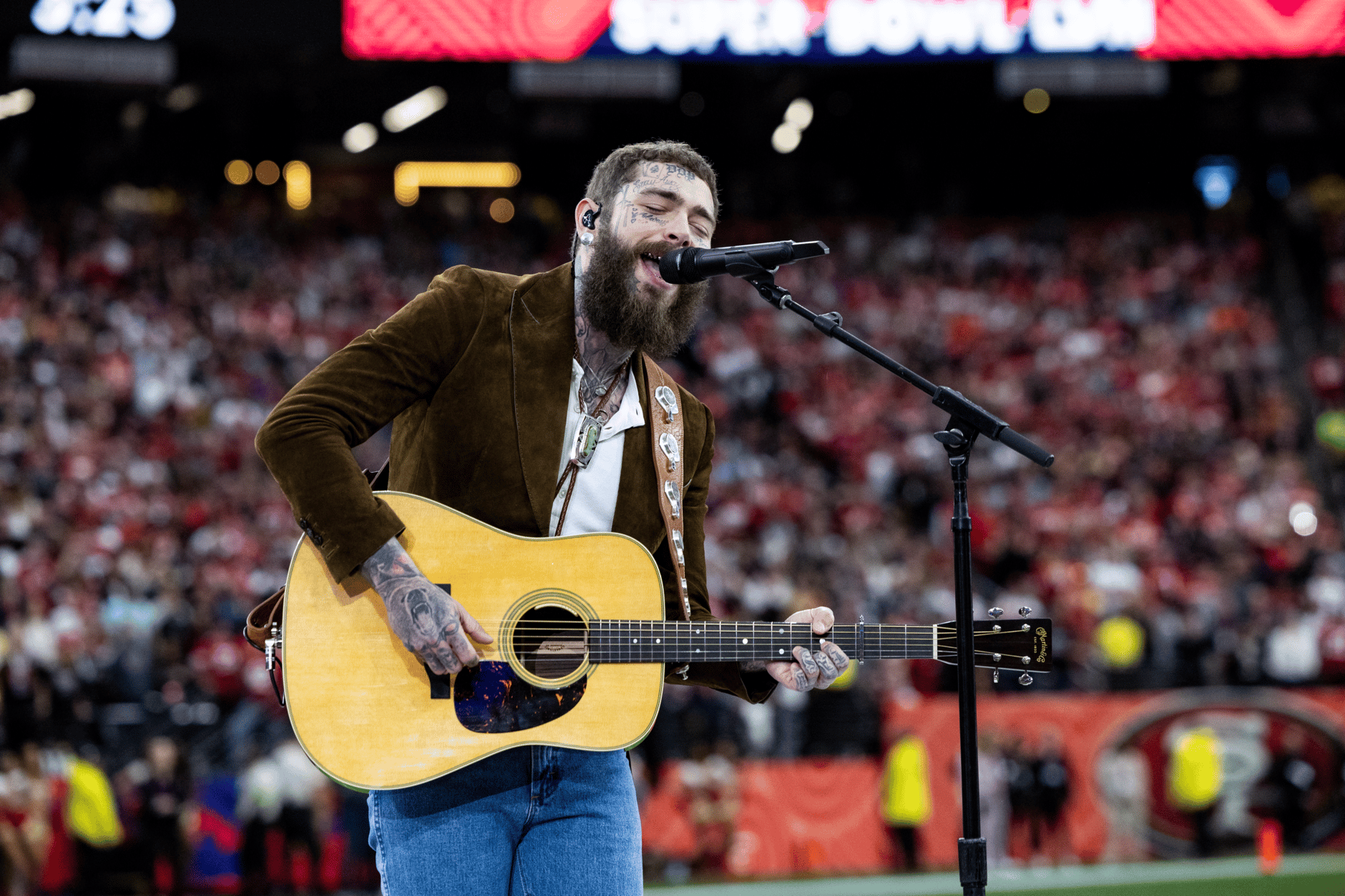 Post Malone Delivers Moving Rendition of “America The Beautiful” with Sennheiser Digital 6000 System, while Alicia Keys Captivates Audience During Halftime Show Singing through the new Neumann KK 105 U Capsule