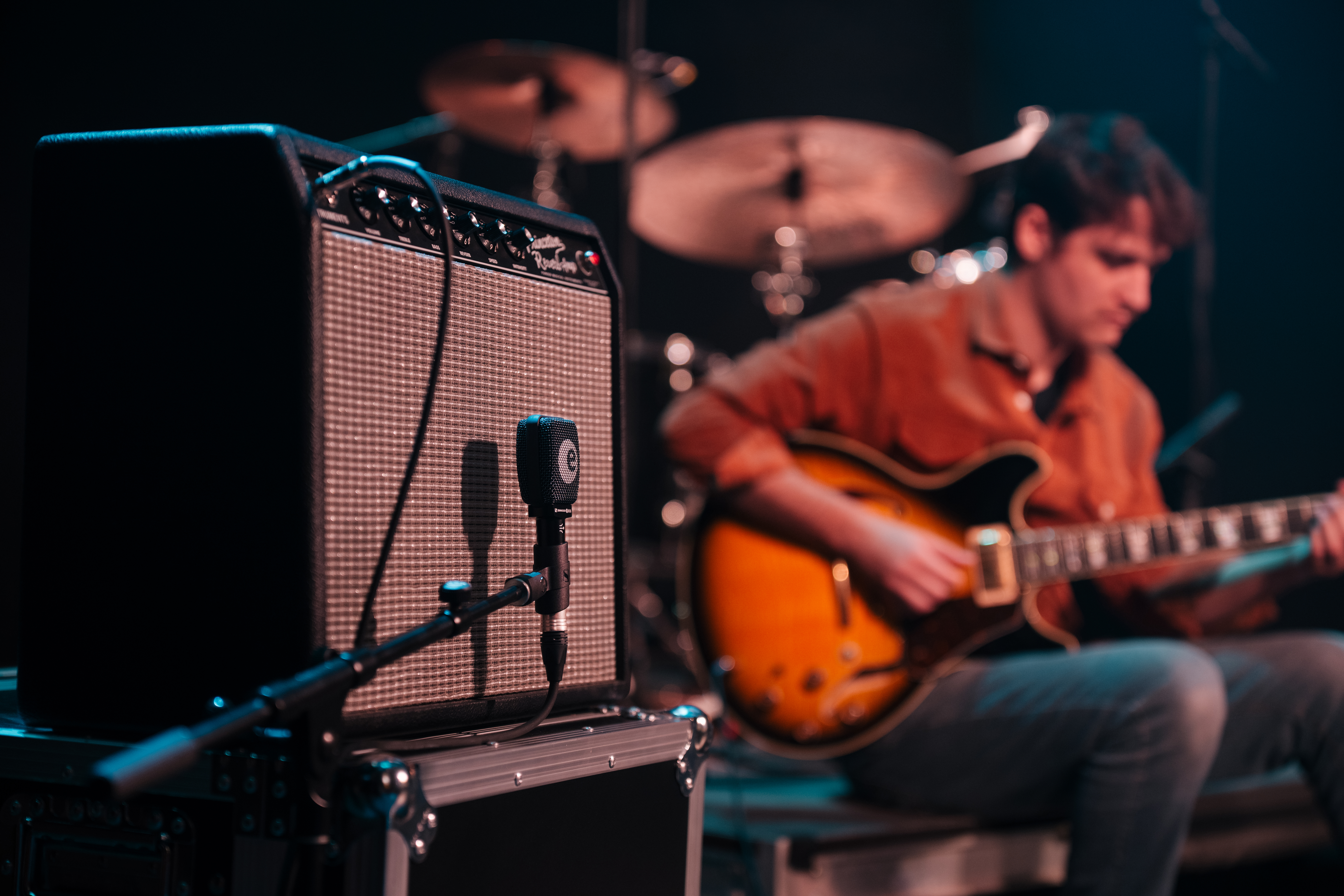 e 906 Dynamic Guitar Amp Microphone | Sennheiser